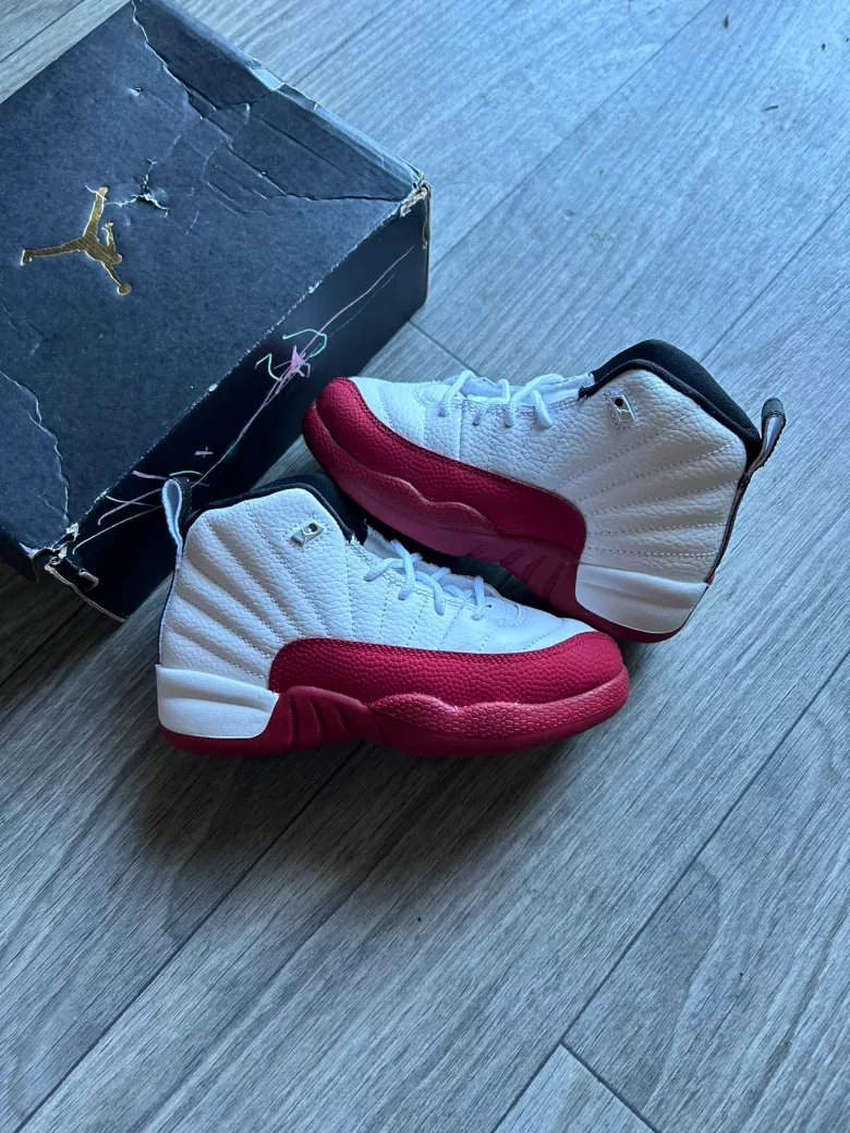 Air Jordan 12 Retro Cherry (TD) size 12C