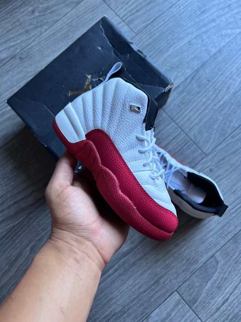 Air Jordan 12 Retro Cherry (TD) size 12C