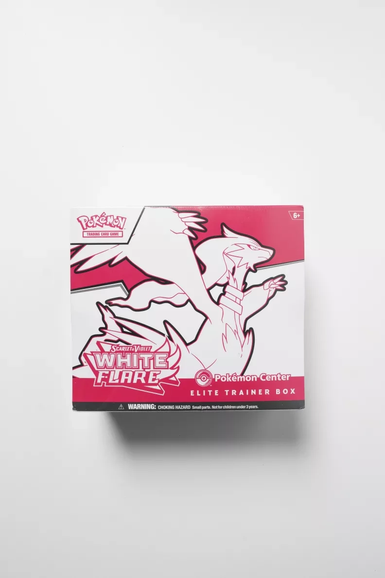 Scarlet & Violet White Flare Pokemon Center Elite Trainer Box