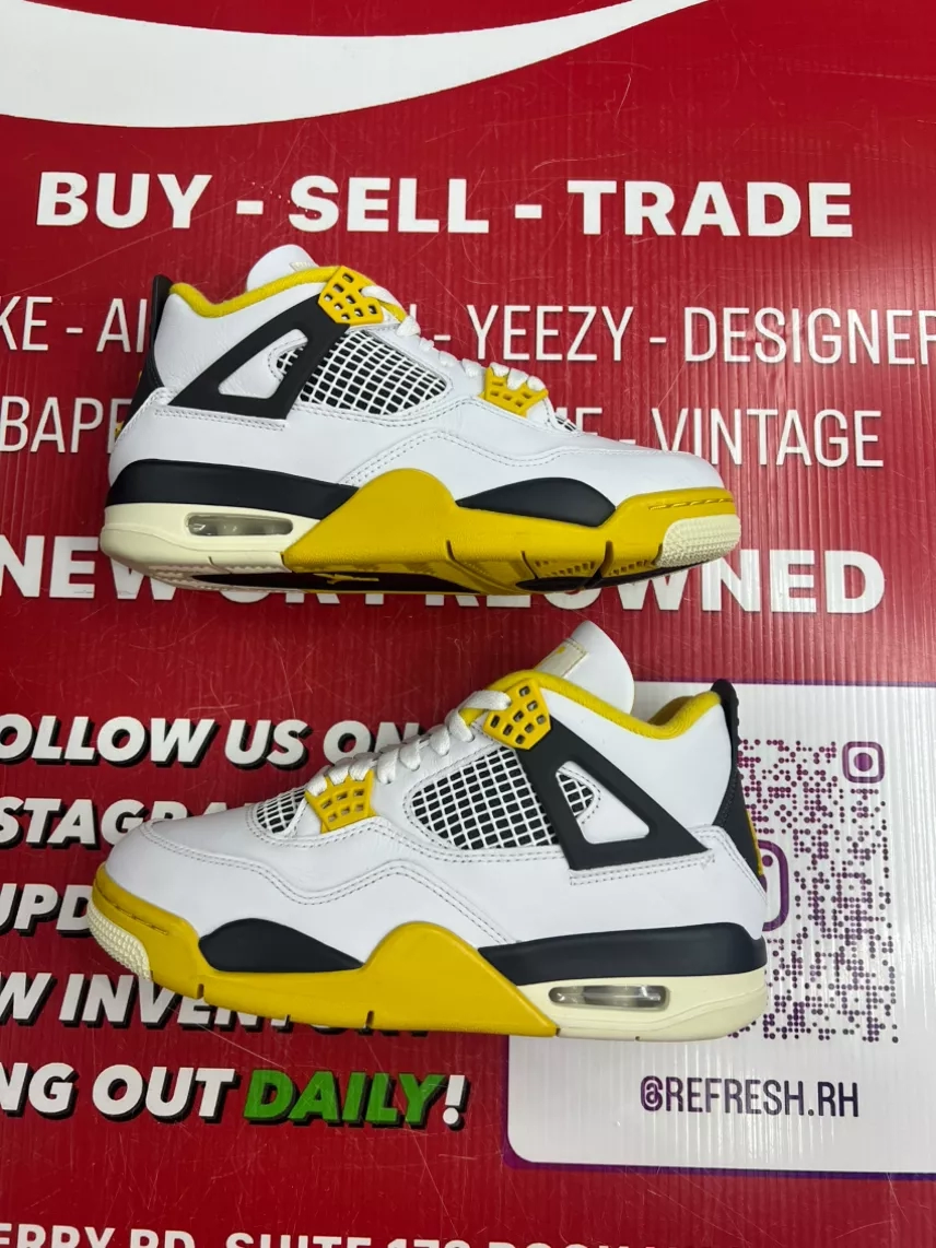 Air Jordan 4 Sulfur Size 7.5w/6y