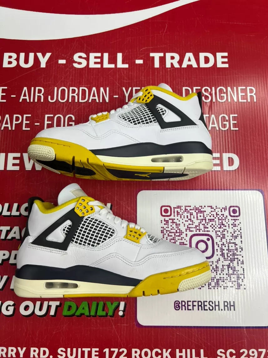 Air Jordan 4 Sulfur Size 7.5w/6y