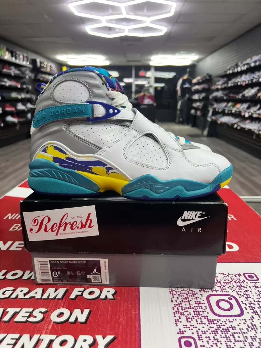 Air Jordan 8 Aqua W Size 8.5w/7y