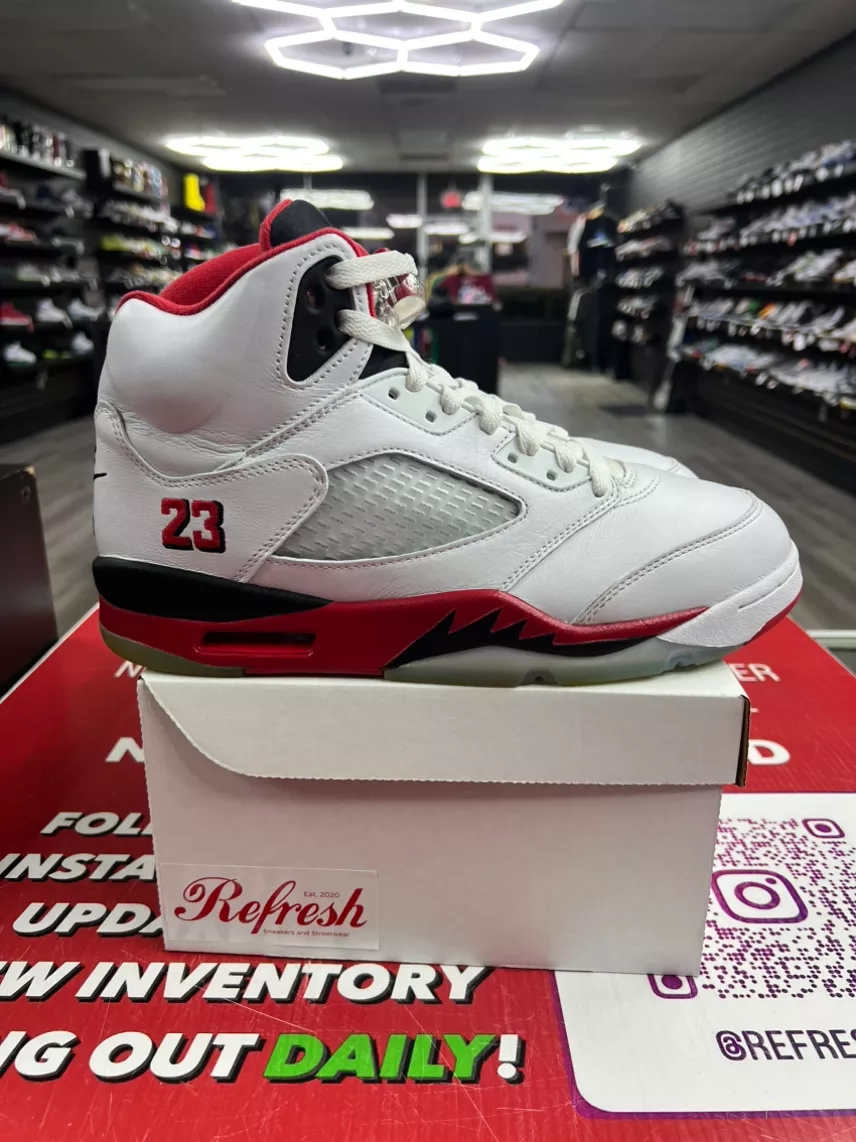 Air Jordan 5 Fire Red Size 9.5