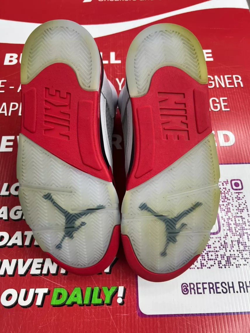 Air Jordan 5 Fire Red Size 9.5