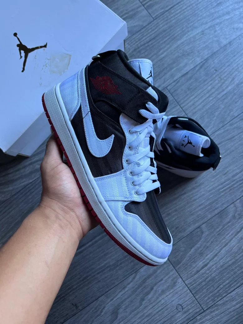 Air Jordan 1 Mid utility