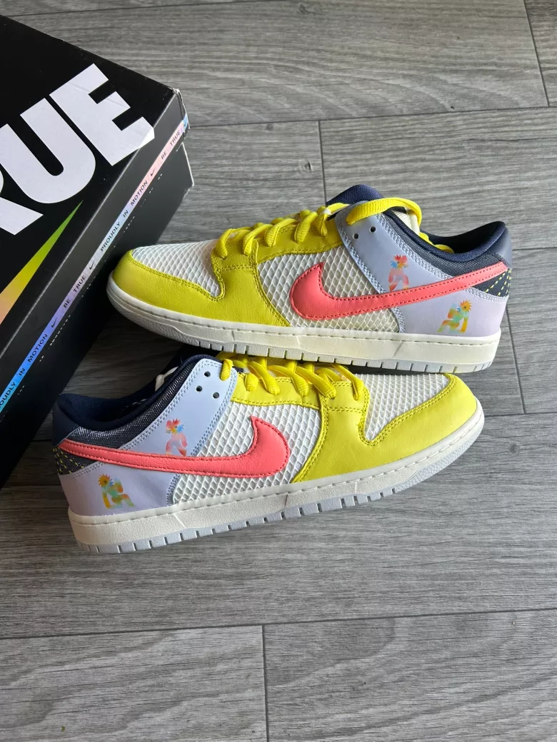 Nike Dunk Low be true