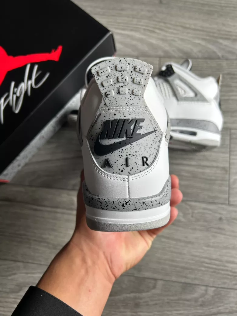 Air Jordan 4 Retro White cement