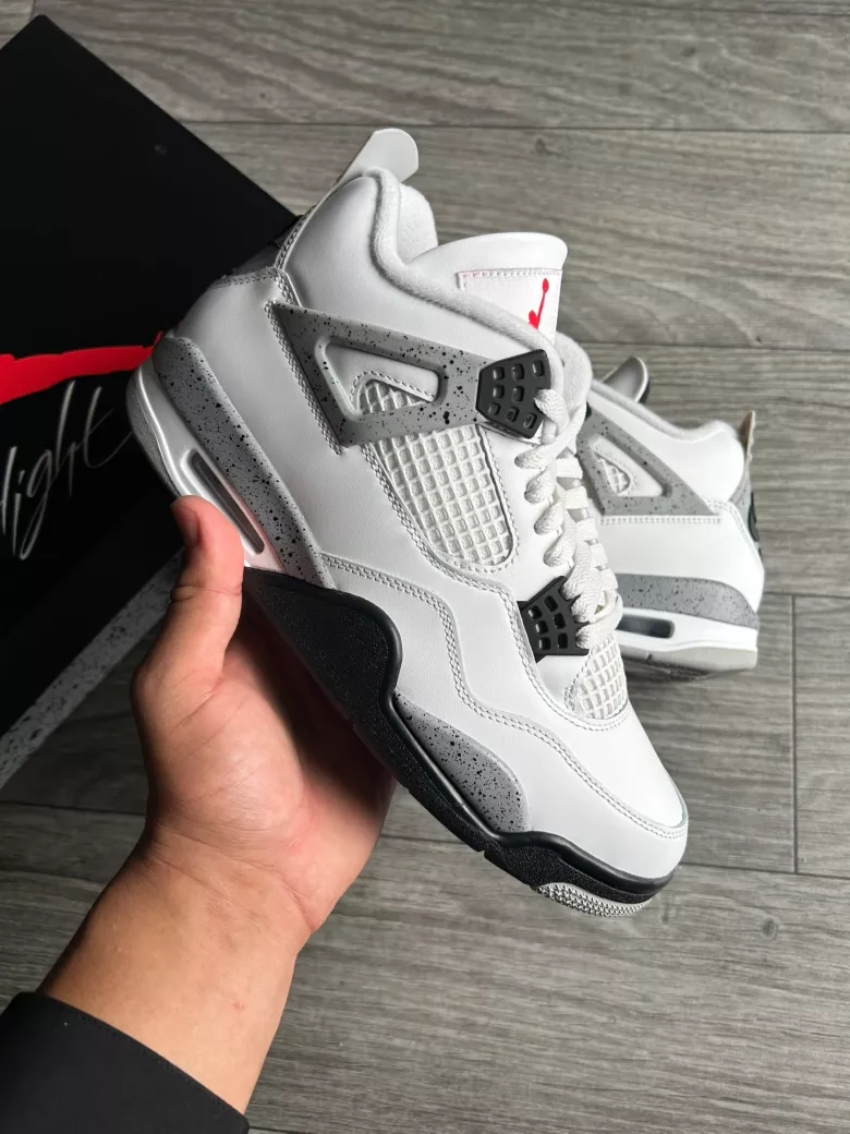 Air Jordan 4 Retro White cement