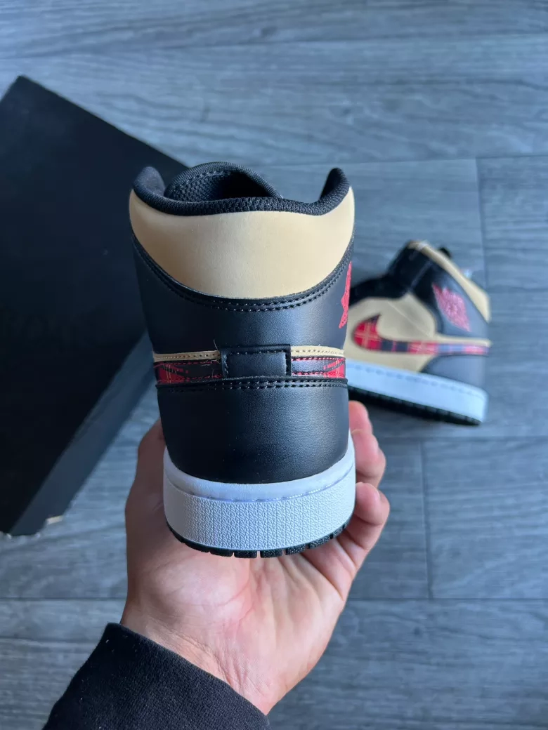 Air Jordan 1 Mid Tartan