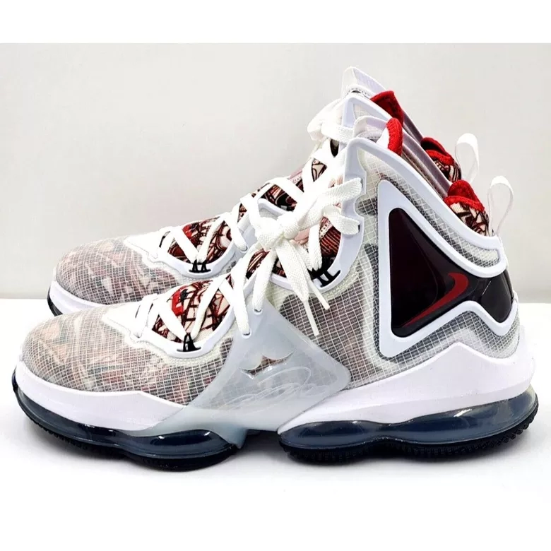 LeBron 19 XIX Sketch Basketball Shoes