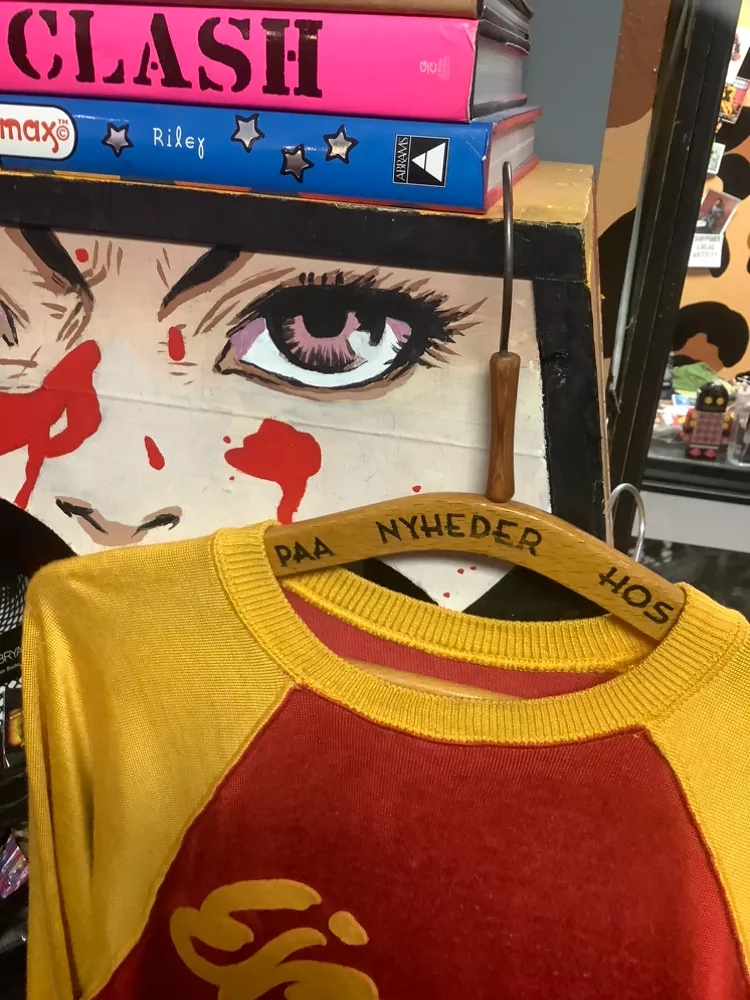 Vintage Eimac Durene Raglan Jersey T