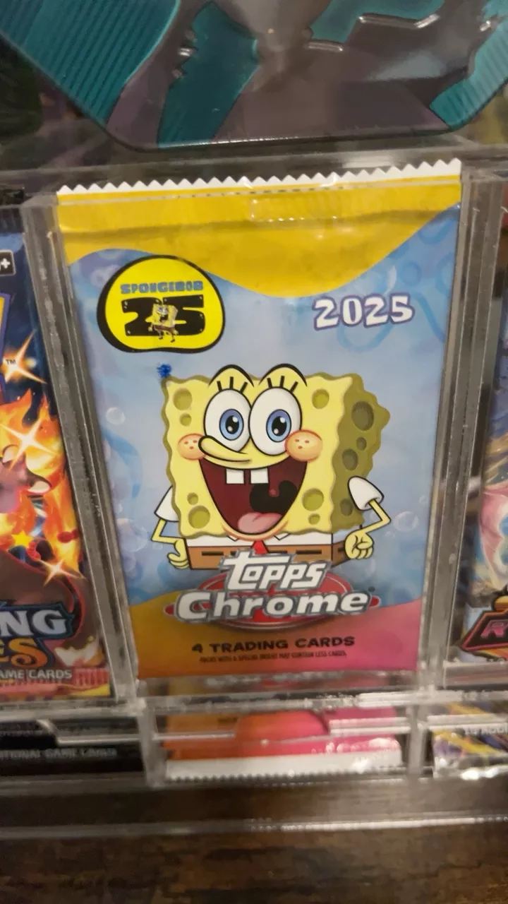 Spongebob Topps Chrome 2025 Trading Card Pack