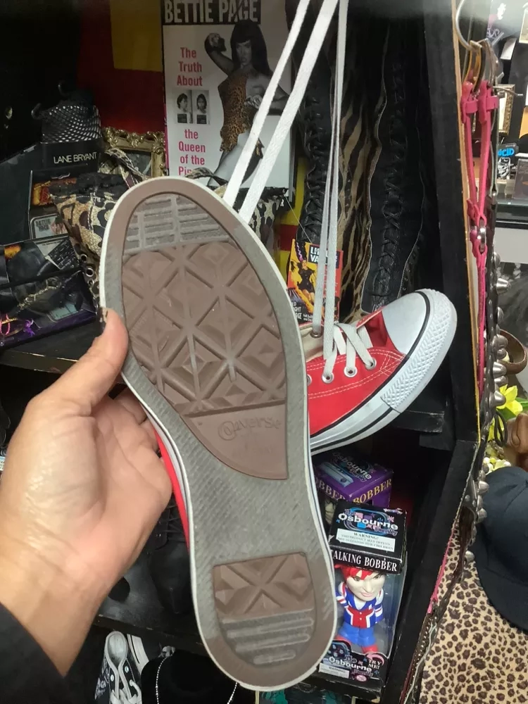 Converse All Star Hi-Tops Red(NoT VinTage)