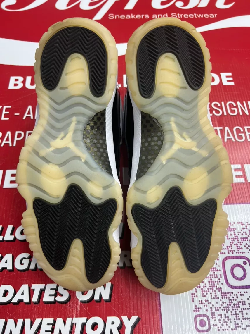 Air Jordan 11 Gratitude Size 10