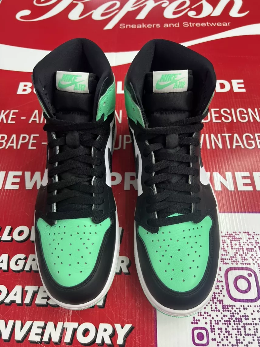 Air Jordan 1 Green Glow Size 10