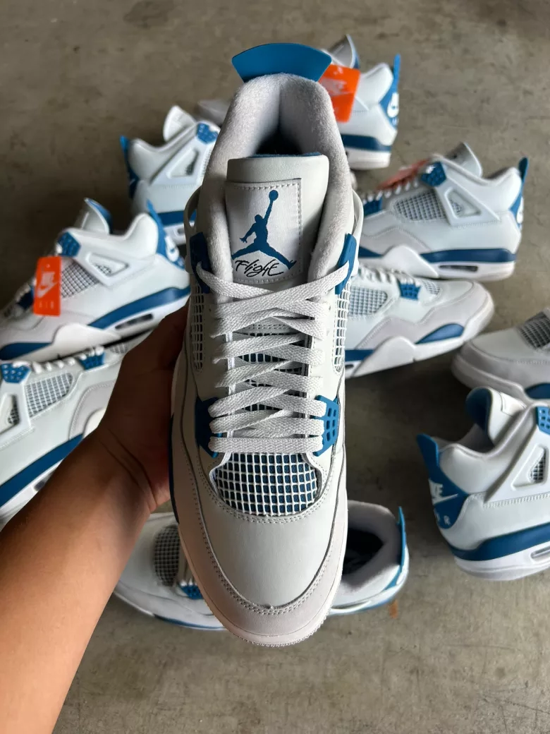 Air Jordan 4 Retro military blue