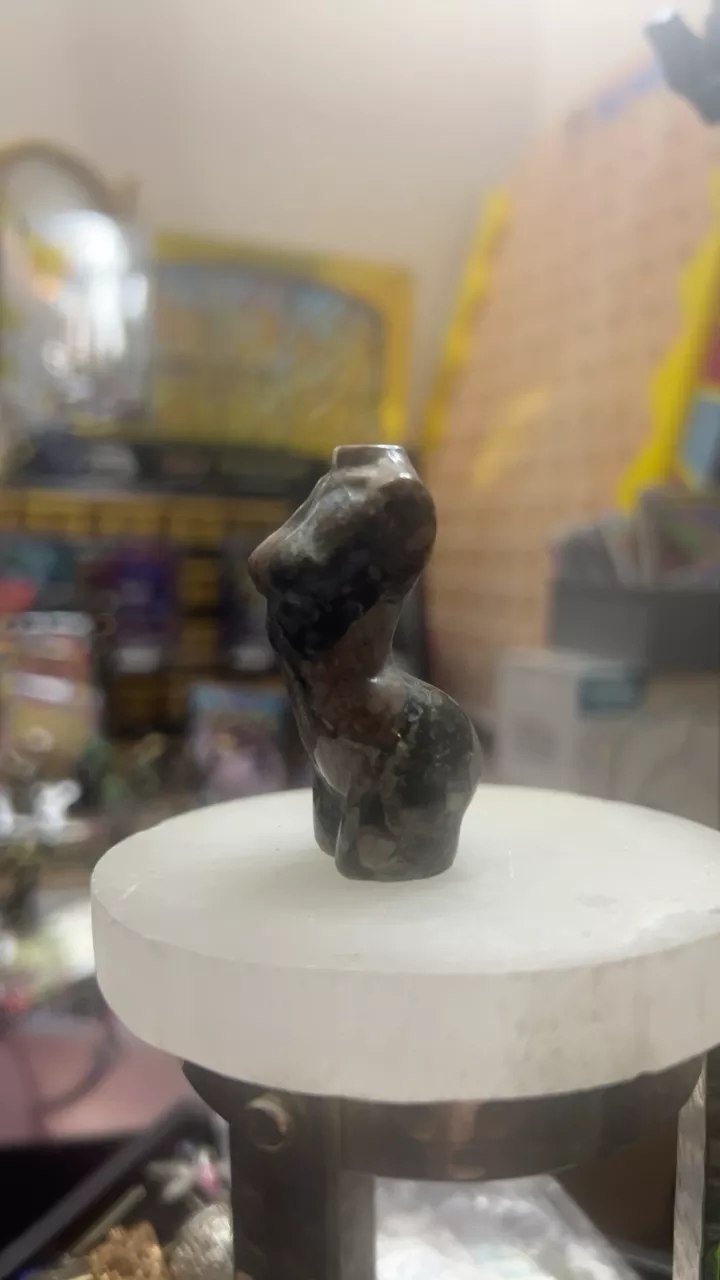 Goddess Body Crystal