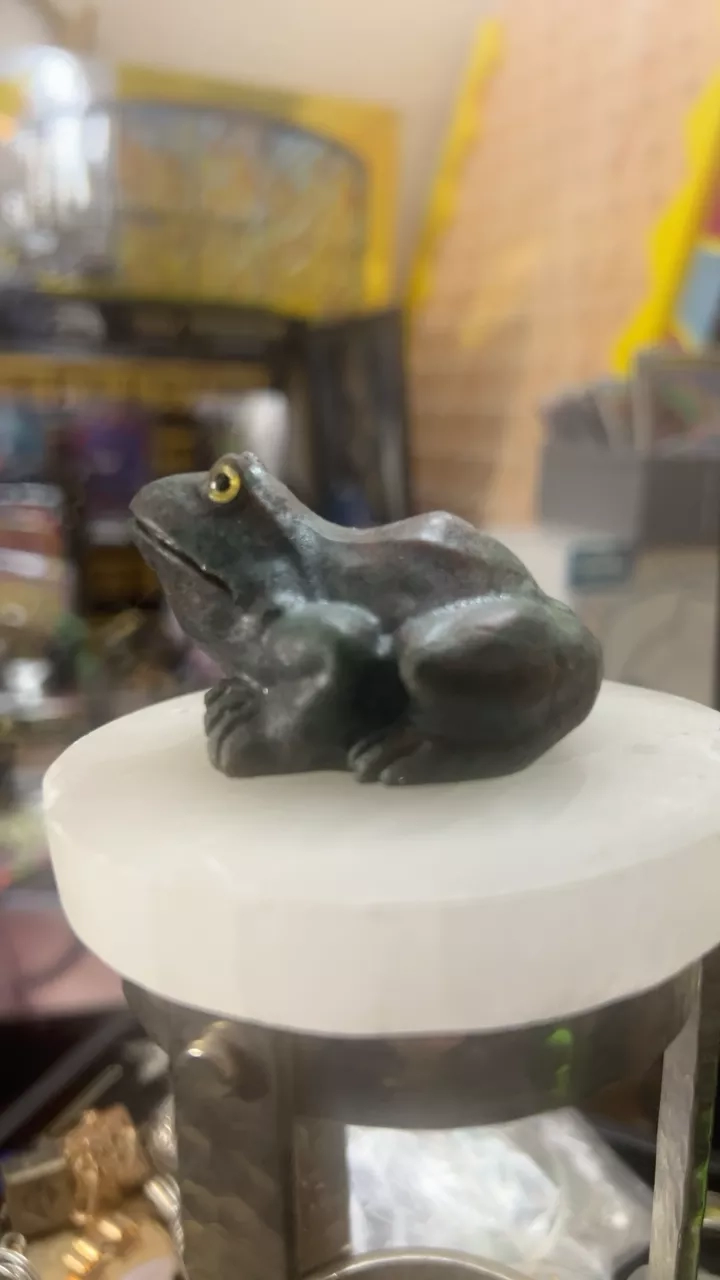 Crystal Frog Figurine