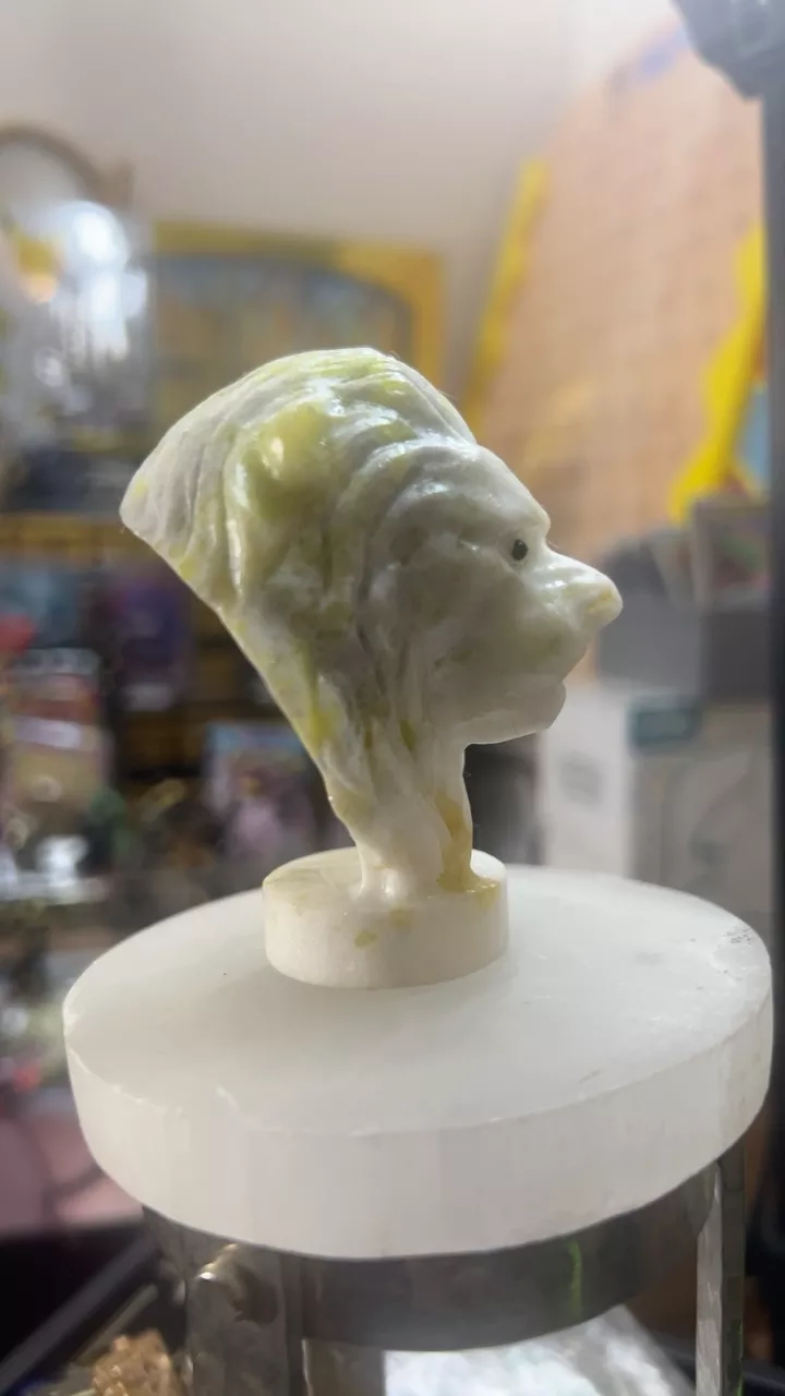 Lemon Jade Lion Head Bust