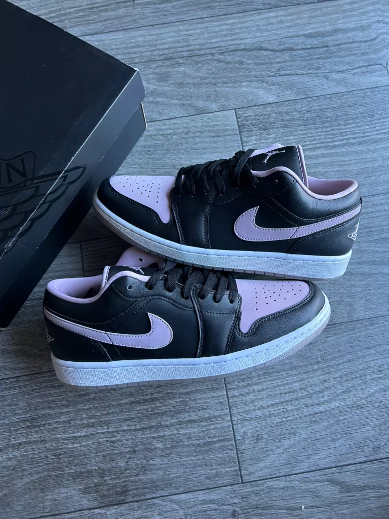 Air Jordan 1 Low Black Lilac