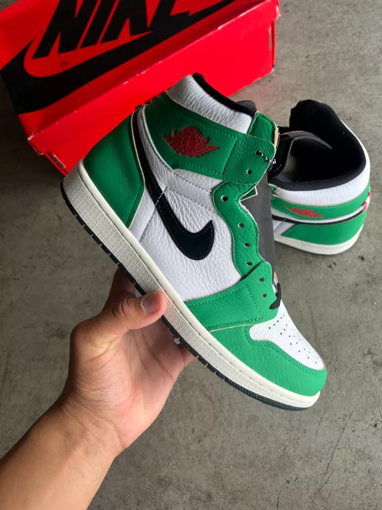 Nike Air Jordan 1 Retro High Lucky Green