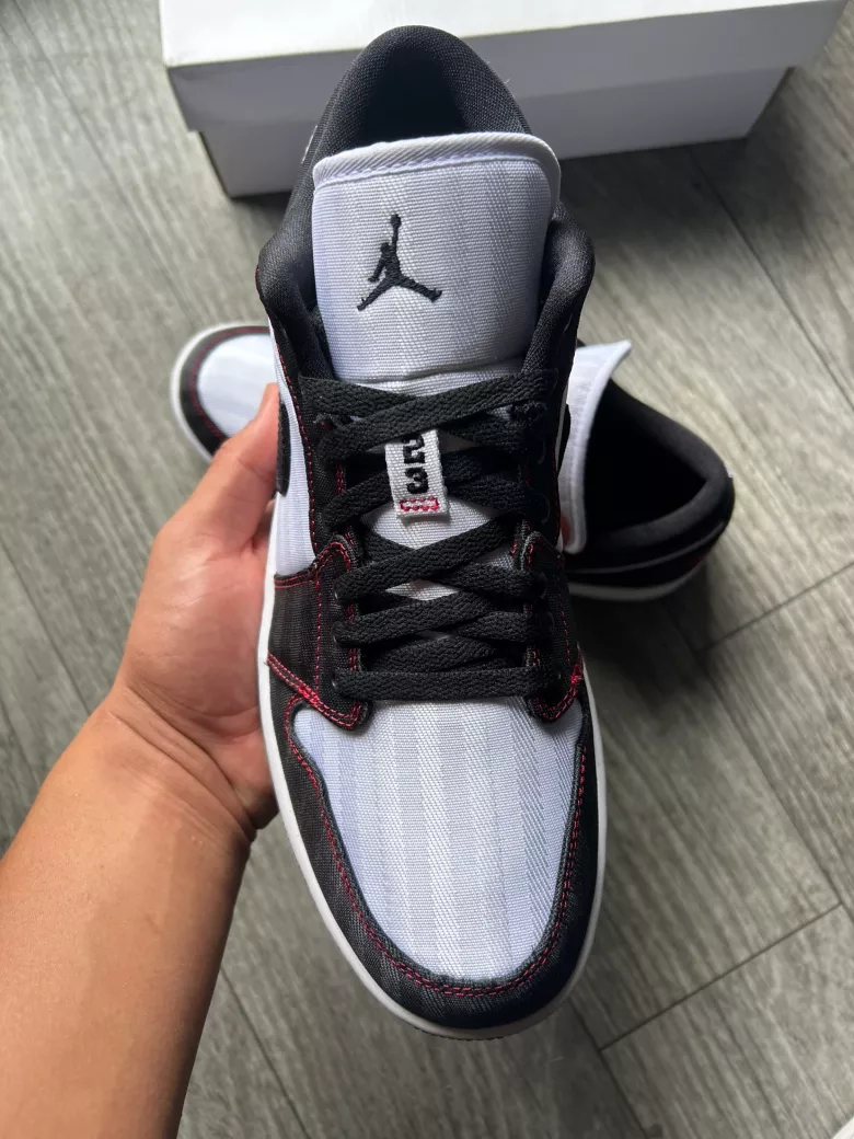 Air Jordan 1 Low SE Black utility