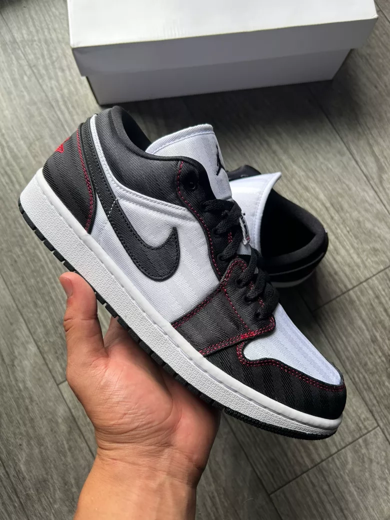 Air Jordan 1 Low SE Black utility