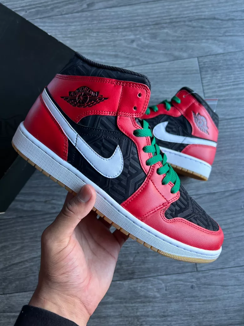 Air Jordan 1 Mid SE Christmas