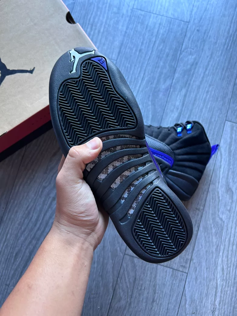 Air Jordan 12 Retro Black Concord