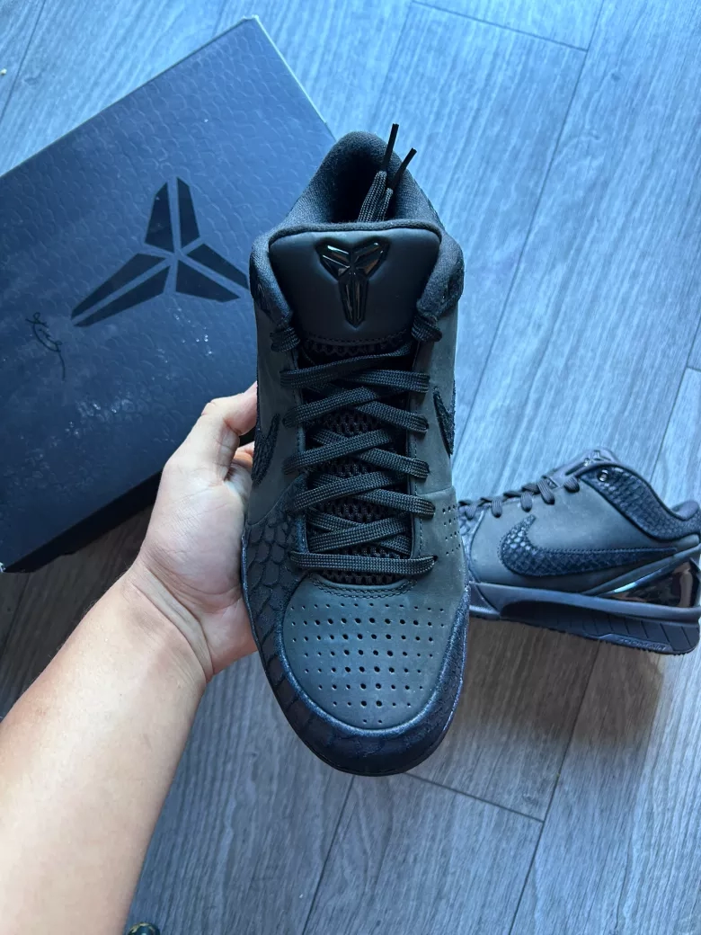 Kobe 6 Protro gift of Mambacita