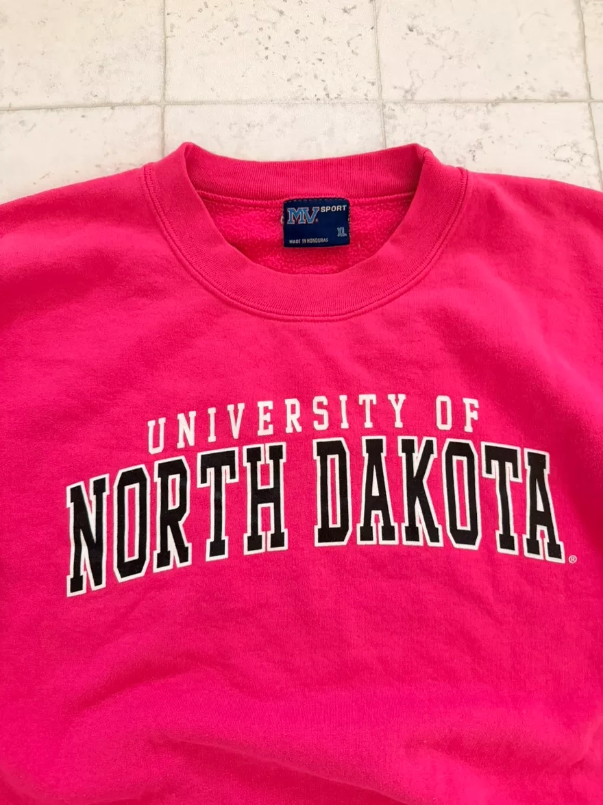 Vintage University of North Dakota Crewneck Sweatshirt
