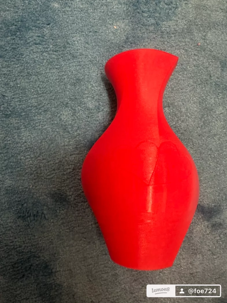 Red Heart Embossed Vase
