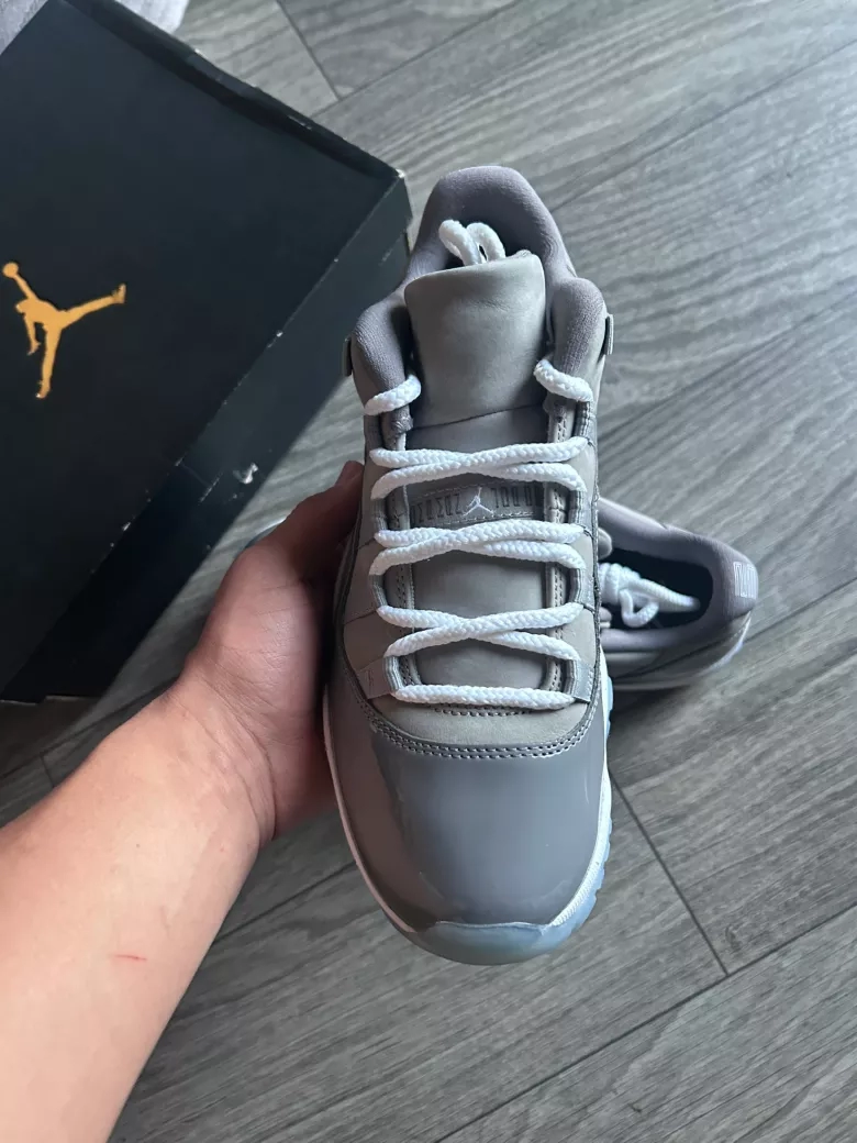 Air Jordan 11 Retro Low Cool Grey