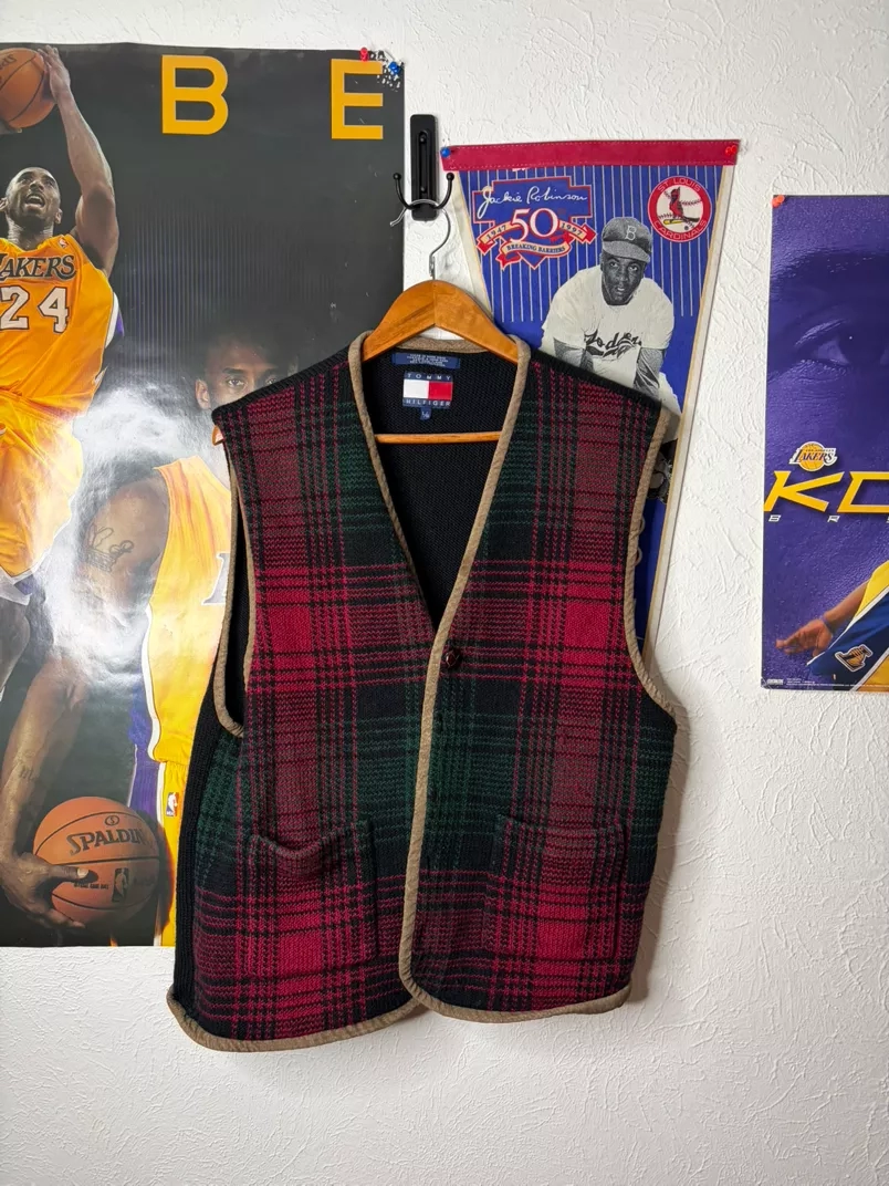 Tommy Hilfiger Vintage Plaid Knit Vest