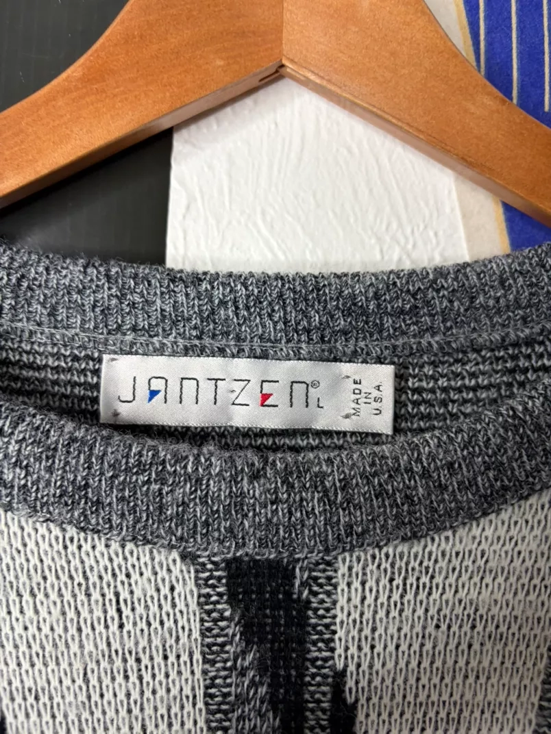 Vintage Geometric Patterned Knit Sweater