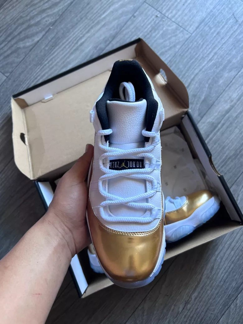 Air Jordan 11 Retro Low closing ceremony