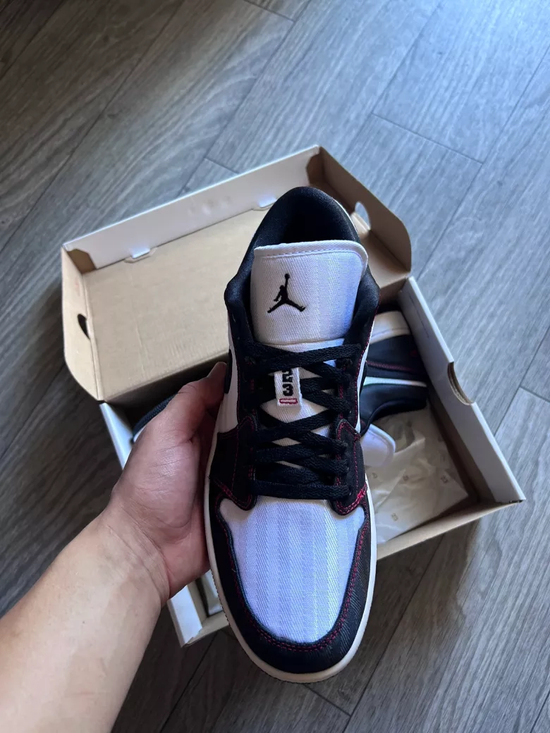 Air Jordan 1 Low utility gym red