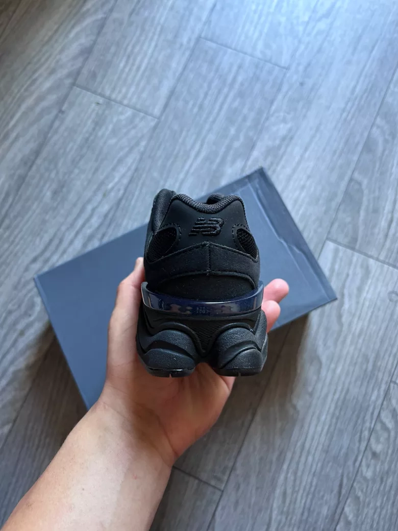 New Balance 9060 "Black"