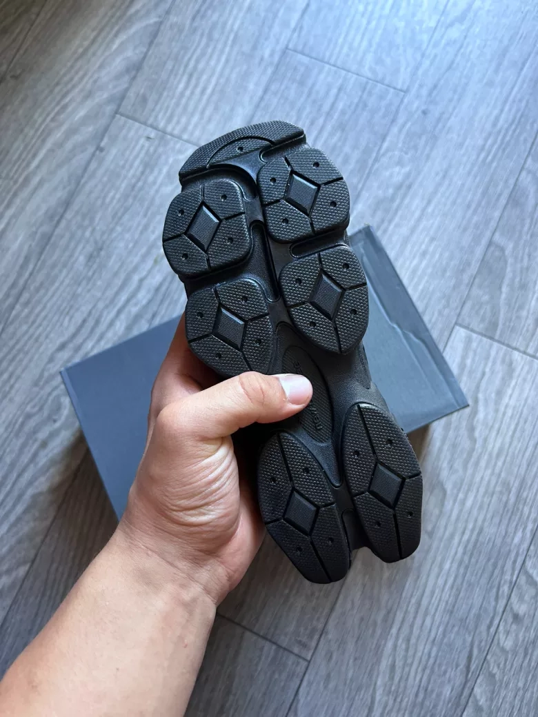 New Balance 9060 "Black"