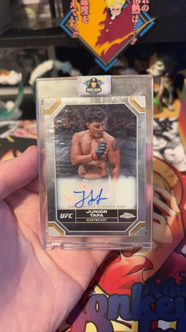 2023 Topps Chrome UFC Junior Tafa Autograph RC Card