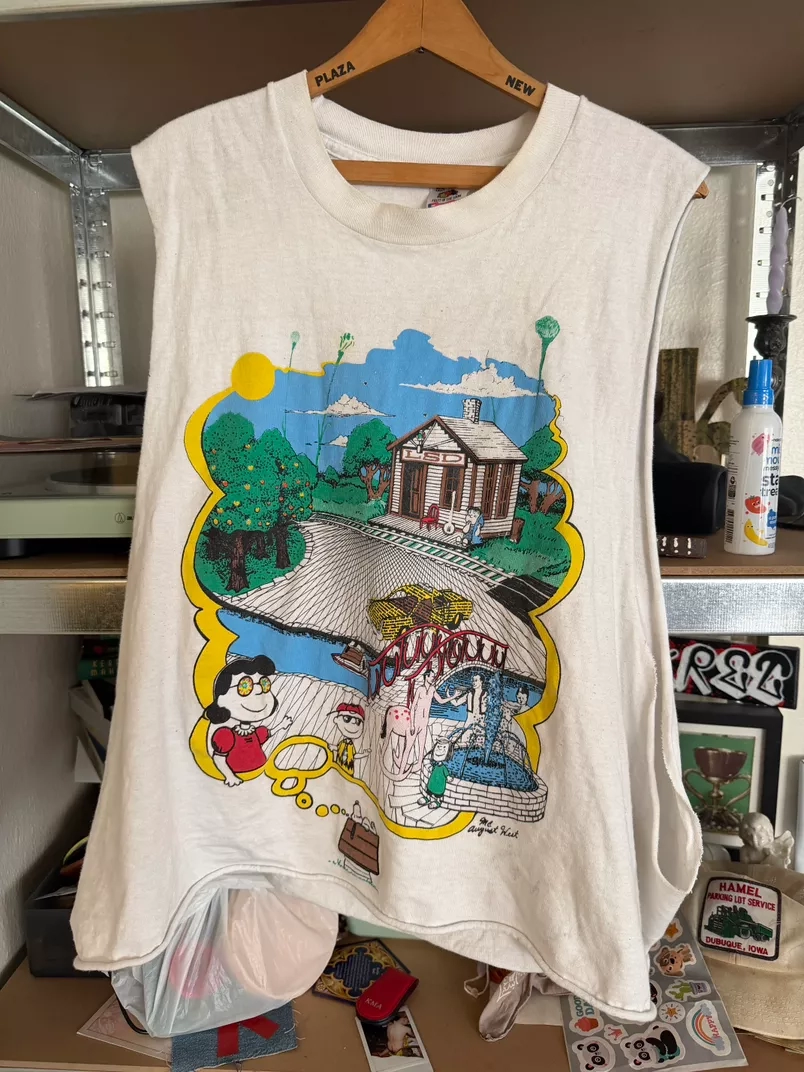 70’s LSD PEANUTS tour tee. Tank top.