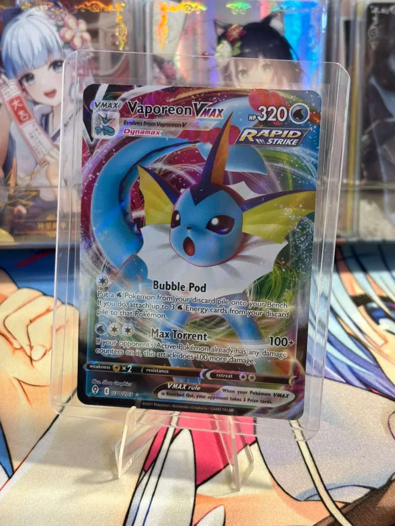 Vaporeon VMAX Trading Card - Rapid Strike