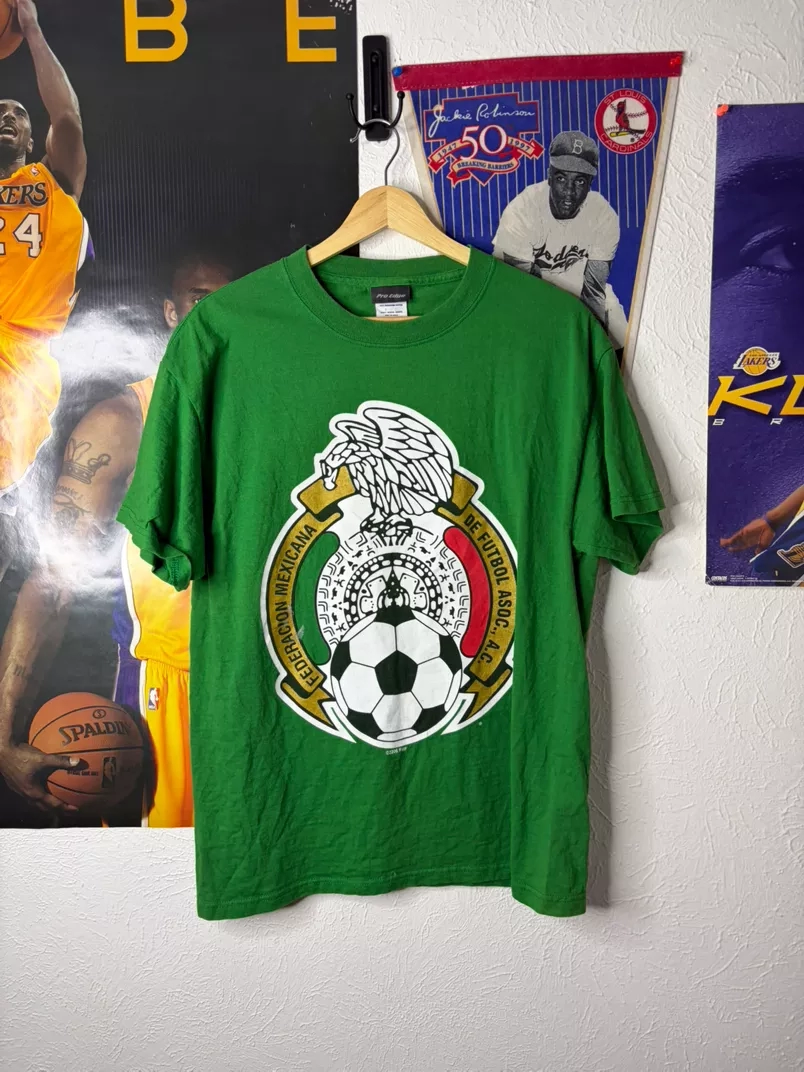 Mexico National Football Team Graphic T-Shirt