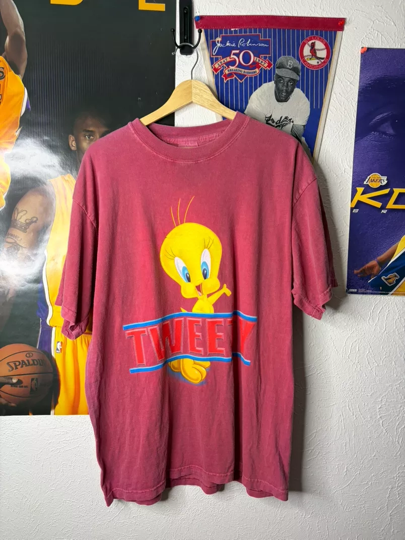 Vintage Tweety Bird Cartoon T-Shirt