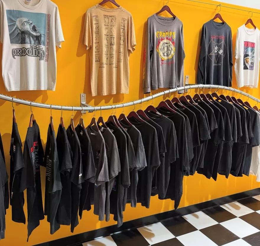 $25 T shirt rack thriftpalooza exclusive