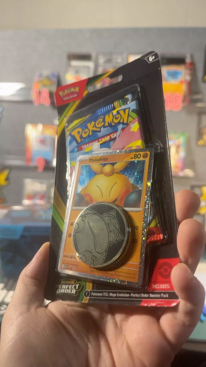 Snorlax coin: Pokemon TCG Mega Evolution Perfect Order blister Pack