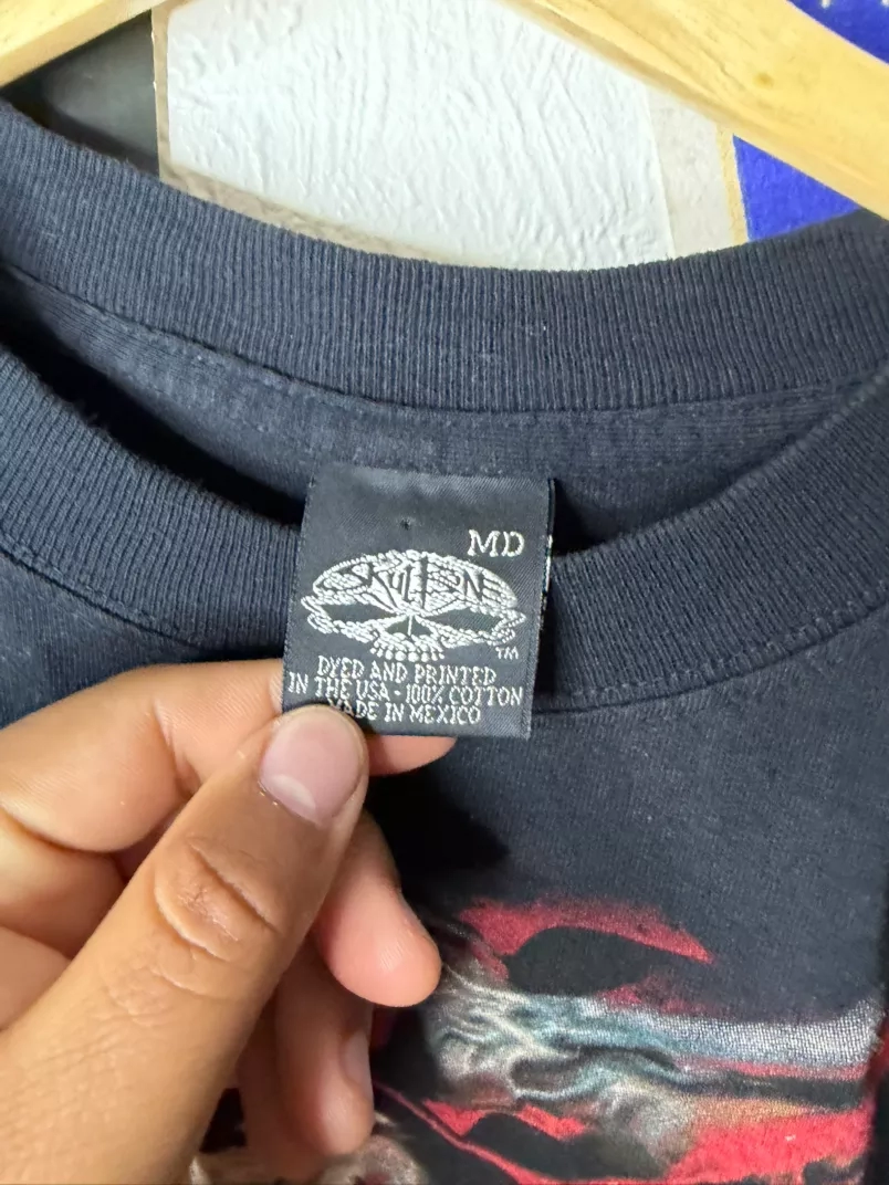 Gothic Skull Graphic T-Shirt