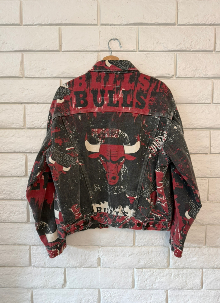 1$ Vintage w, 90s Bulls Givey🔥