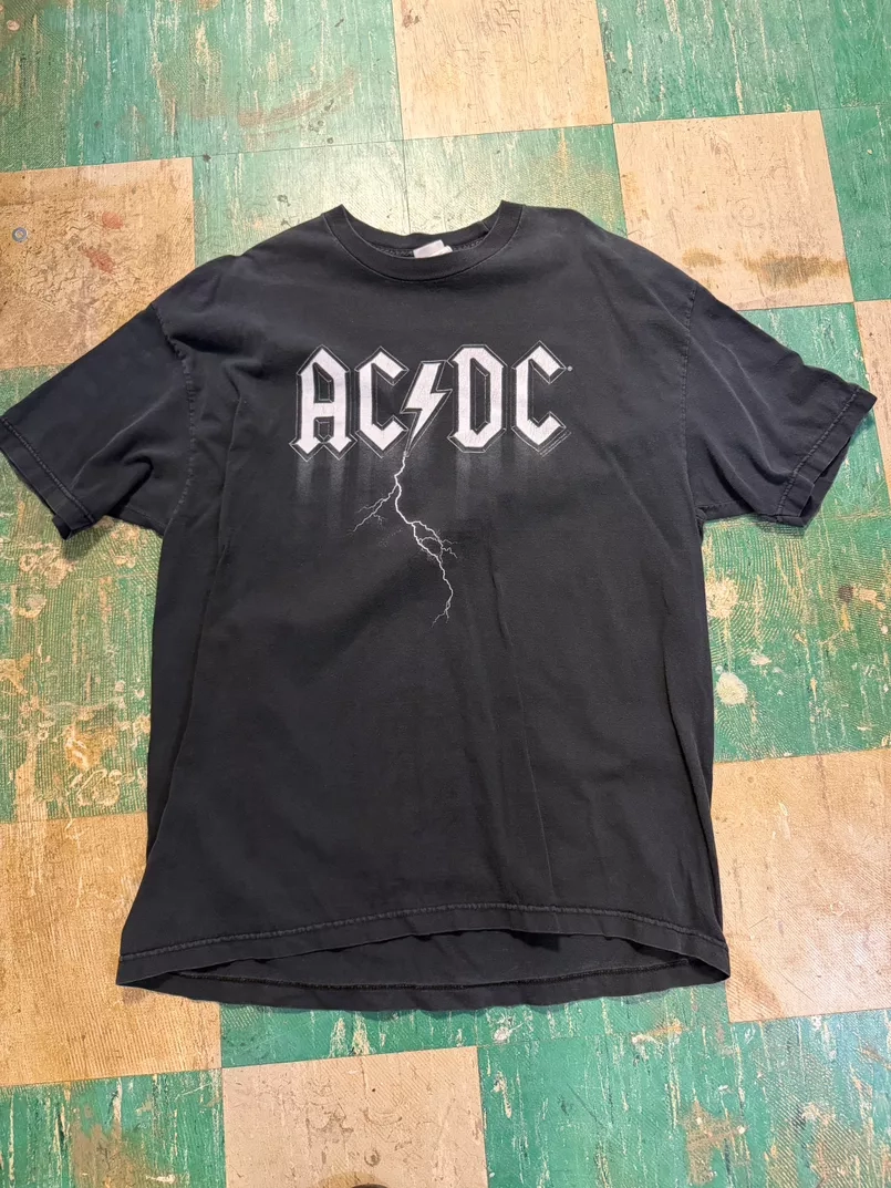 2001 AC/DC Lightning Bolt Graphic T-Shirt