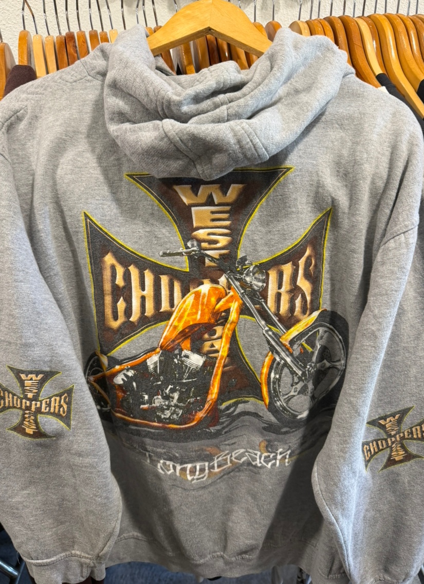 WCC Giveaway and $1 Starts